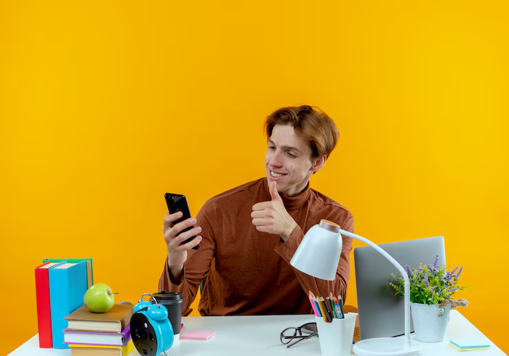 Online Learning in the Wild: TikTok to TED Talks 7